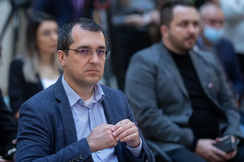 Fostul ministru USR al Sănătății a învins PSD în instanță: este obligat să îmi plătească despăgubiri în valoare de 25.000 euro