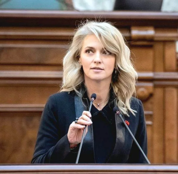 Ministrul Justiției este pesimist: Cam 40 de ani va dura să vedem egalitatea dintre bărbați și femei
