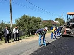 Au început lucrările de reabilitare a drumului județean DJ 703 C