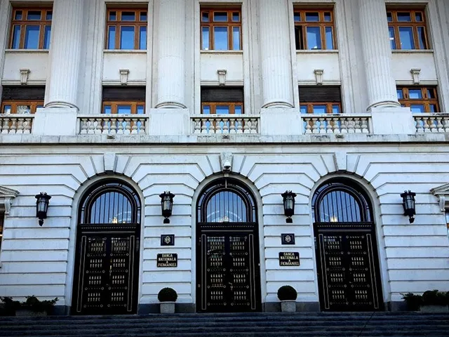 Rezervele valutare ale BNR, în scădere la finalul lunii ianuarie