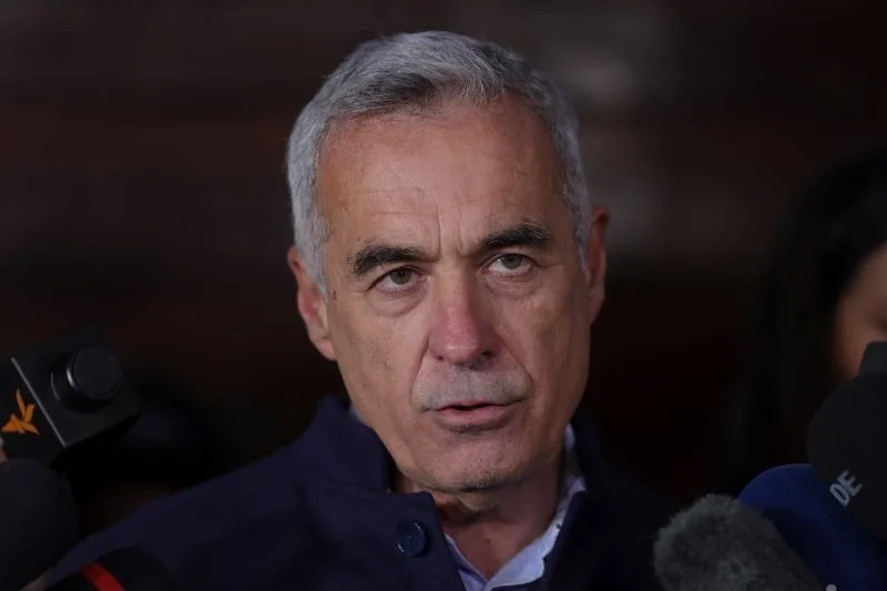 Acuzații grave în dosarul Georgescu: iniţierea sau constituirea unei organizaţii cu caracter fascist și instigare la acțiuni împotriva ordinii constituționale