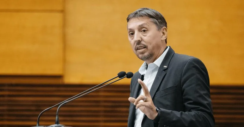Criza fiscală lovește mediul universitar: bursele, reduse temporar; reconstrucția începe din 2026