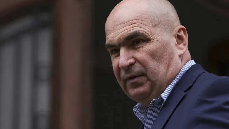 PSD nu a votat, iar moțiunea de cenzură împotriva Guvernului Bolojan nu a trecut de Parlament