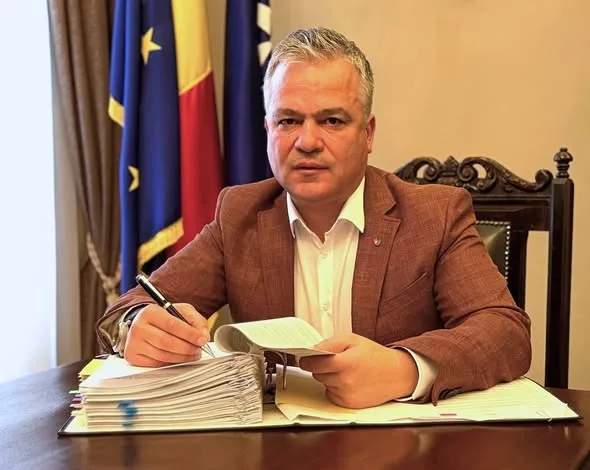 Continuăm investițiile cu fonduri europene în domeniul educațional!