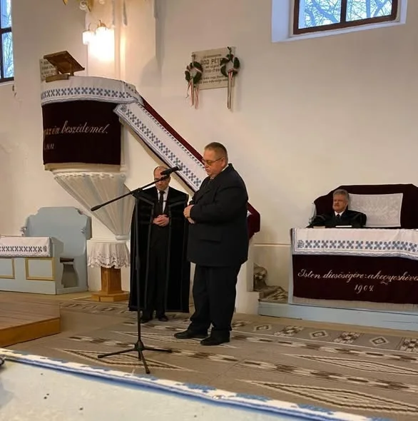 Ceremonia de deschidere a orgii în Cernatu de Sus(Cernaton)