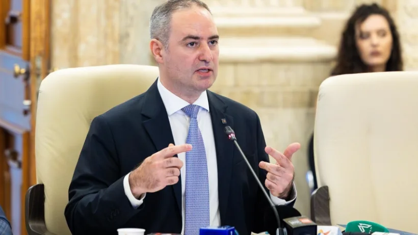 Nazare: Menținerea disciplinei fiscale este esențială pentru perspectiva ratingului României