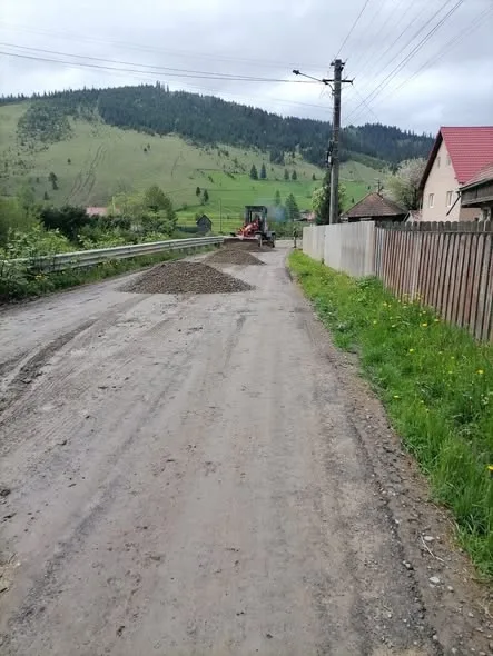 Bíró Barna-Botond: Continuăm întreținerea de vară pe drumurile județene