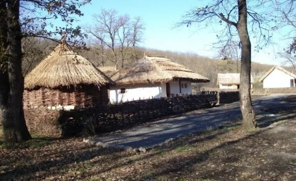 Consiliul Județean Galați organizează „Ziua Iei” la Muzeul Satului