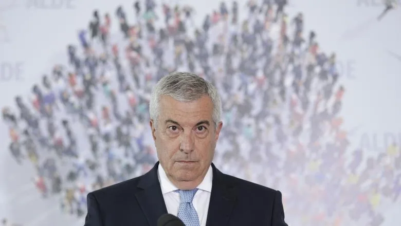 Tăriceanu: ALDE votează moțiunea „cu două mâini”