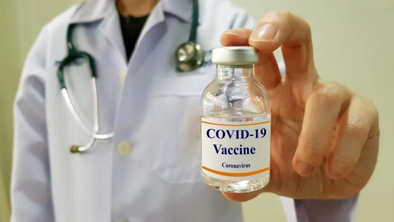 Câte doze de vaccin anti-COVID vor ajunge în România