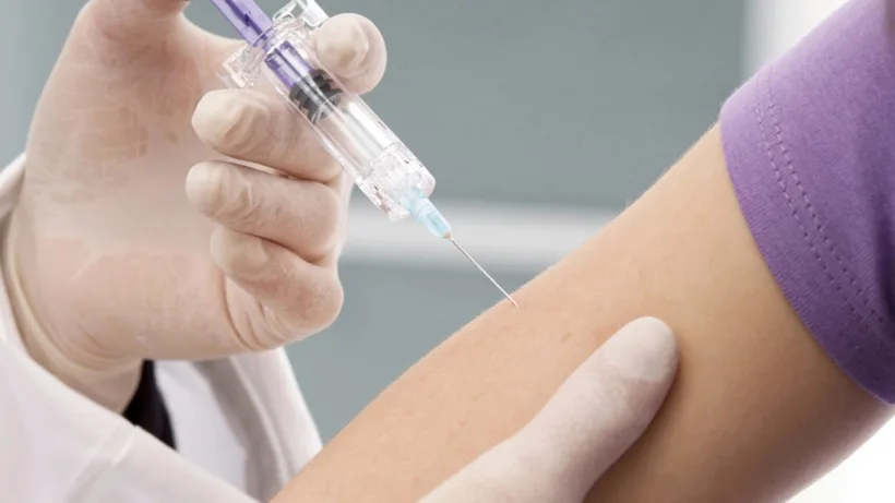 930.000 doze de vaccin gripal vor ajunge la direcțiile de sănătate publică în această săptămână