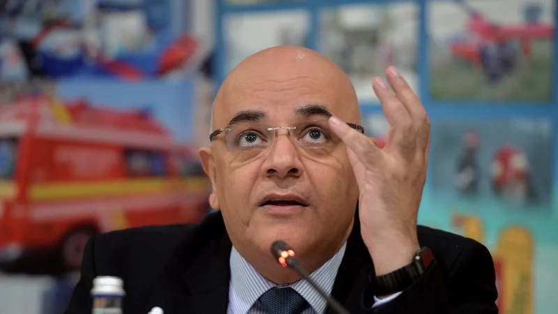 Raed Arafat, vești nu tocmai bune pentru milioane de români: Acest drept va fi limitat toată vara
