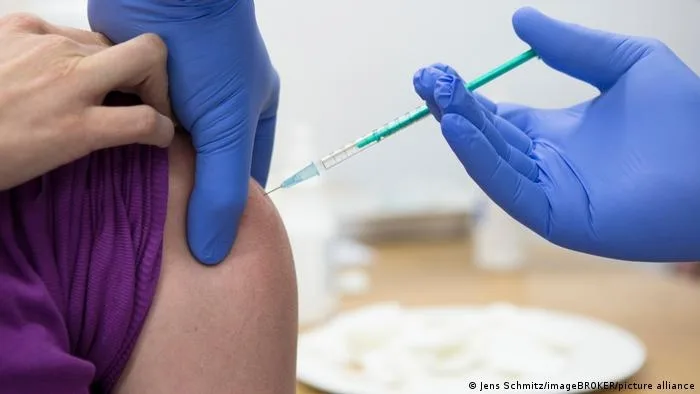 Aproximativ 95.000 de gălățeni, cu schema completă de vaccinare