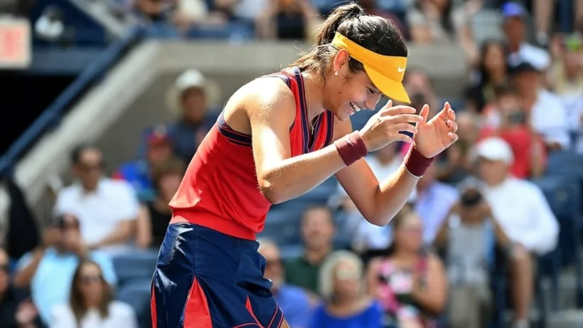 Emma Răducanu îşi continuă parcursul fenomenal la US Open