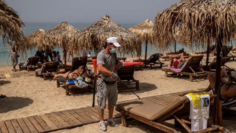 Din 15 iunie: Persoanele care vin din Grecia sau Bulgaria nu vor mai fi izolate la domiciliu