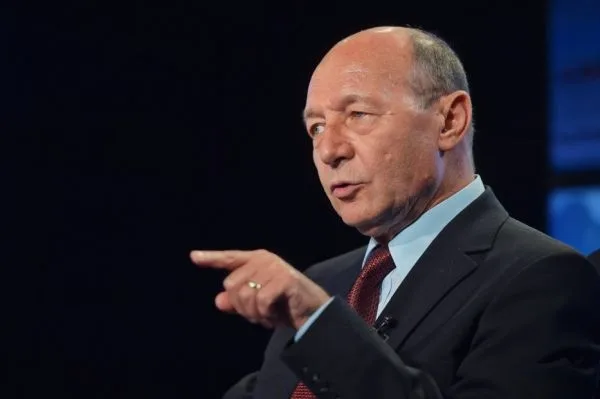 Băsescu DESFIINȚEAZĂ starea de alertă și cere Avocatului Poporului să intervină