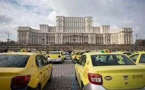 Reprezentanții taximetriștilor au fost primiți la Guvern