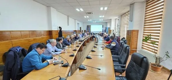 Dumitru Beianu - președinte CJG: Transportul public de persoane intră în atenția administrației publice județene