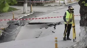 Fonduri în regim de urgență pentru continuarea lucrărilor de stabilizare a solului de la Slănic Prahova