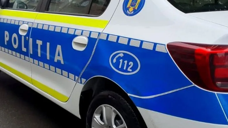 Un șef de post de poliţie a fost trimis în judecată pentru luare de mită