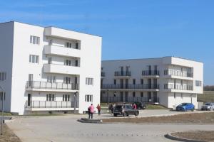A fost inaugurat Complexul de Locuințe Sociale din comuna Adunaţii Copăceni