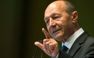 Traian Băsescu: Dacă nu lăsăm Poliţia să neutralizeze grupările de crimă organizată, peste şase luni va fi prea t&acirc;rziu