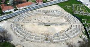 Amfiteatrul sitului arheologic Ulpia Traiana Sarmizegetusa va fi restaurat