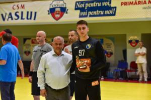Vasluiul găzduiește Trofeul Carpați la handbal masculin, Tineret