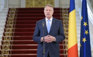 Klaus Iohannis: Staţi acasă de sărbători! Faceţi acest sacrificiu acum, pentru a putea fi &icirc;mpreună, sănătoşi, mai t&acirc;rziu