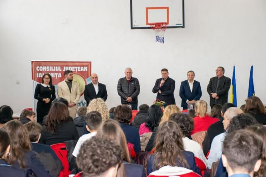 Trei zile dedicate excelenței &icirc;n educația ialomițeană!