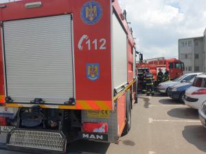 Alertă &icirc;ntr-un bloc din Galați: locatarii s-au autoevacuat