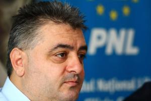 Deputatul Onuț Atanasiu, mesaj la &icirc;nceperea anului școlar: E timpul să ne &icirc;ntoarcem la normalitate