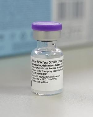 Cea mai mare tranșă de vaccin Pfizer BioNTech ajunge astăzi &icirc;n Rom&acirc;nia