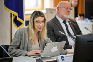 USR: nu este &icirc;nt&acirc;mplător că cei de la AUR au ales-o pe Diana Buzoianu ca țintă de atac