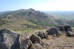 Doi turiști s-au rătăcit &icirc;n Munții Măcinului. Zeci de salvatori au plecat &icirc;n căutarea lor