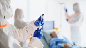 &Icirc;ncă un polițist a murit de Covid-19