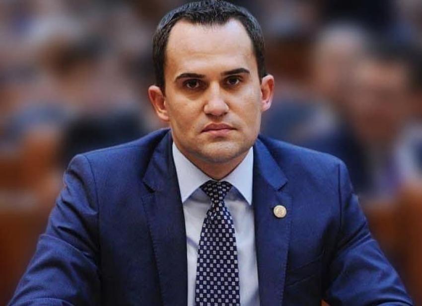 Ministrul Transporturilor cere măsuri pentru firmele românești și critică majorările de taxe