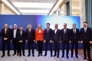 Au fost semnate contractele de finanțare pentru trei baze sportive