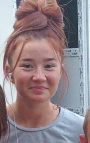 O elevă din Galați a plecat de acasă și nu a mai revenit. Poliția, &icirc;n alertă