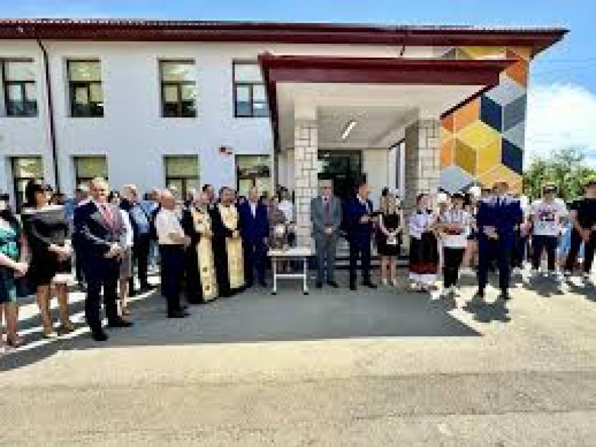 Școala Gimnazială din comuna Cornu, reabilitată termic prin Regio