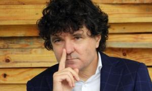 Nicușor Dan s-a tuns: Eu reprezint bucureștenii, &icirc;n special pe cei care m-au votat. Mi-au cerut asta, m-am tuns