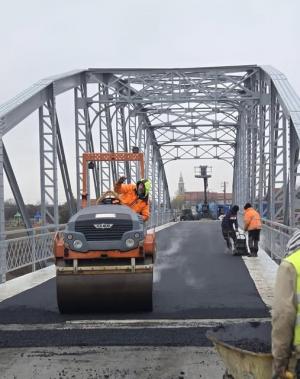 Traficul pe podul de la Șicula, Arad, restricționat provizoriu