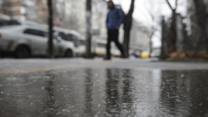 Rom&acirc;nii, anunțați prin RO-ALERT de situațiile deosebite cauzate de vremea severă