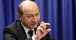 Traian Băsescu cere postul de premier pentru gestionarea pandemiei de COVID-19, &icirc;n Rom&acirc;nia
