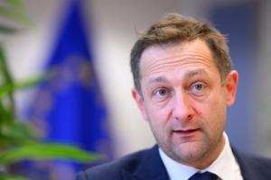Comisarul european pentru agricultură, Christophe Hansen, &icirc;n prima vizită oficială &icirc;n Rom&acirc;nia