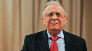 Ion Iliescu, fostul președinte al Rom&acirc;niei, răm&acirc;ne internat la terapie intensivă