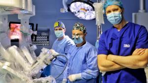 Premieră: Primele reconstrucții mamare asistate robotic din sistemul privat se fac la Cluj-Napoca