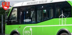 Consiliul Județean Vaslui continuă achiziția de microbuze electre icpentru elevi
