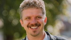 Primarul din T&acirc;rgu Mureș este acuzat că a luat opere de artă drept mită. El a fost reținut de DNA