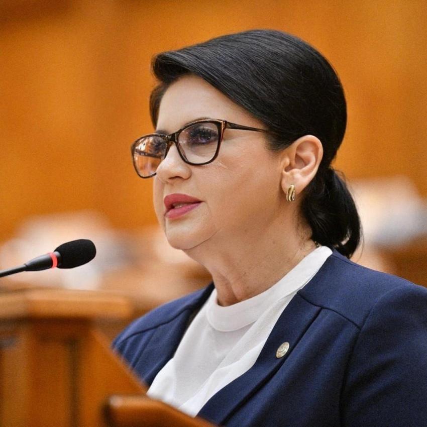 Un pas spre echitate &icirc;n educație. Deputatul Viorica Sandu: &bdquo;Toți copiii de clasa pregătitoare vor primi manuale gratuite&rdquo;